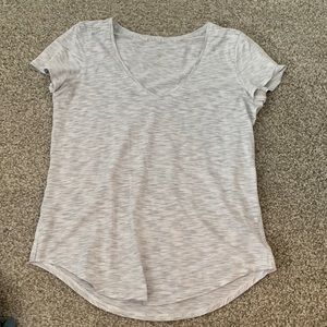 LULULEMON love V neck